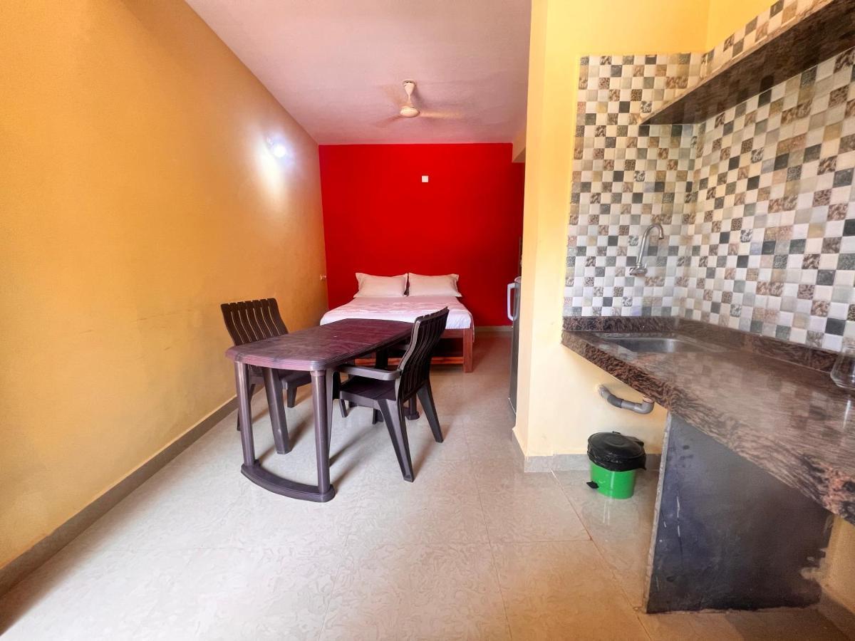 Kyel Villa Guest House Арамболь Экстерьер фото