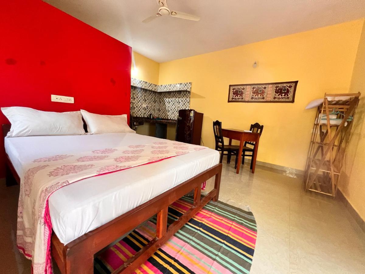 Kyel Villa Guest House Арамболь Экстерьер фото
